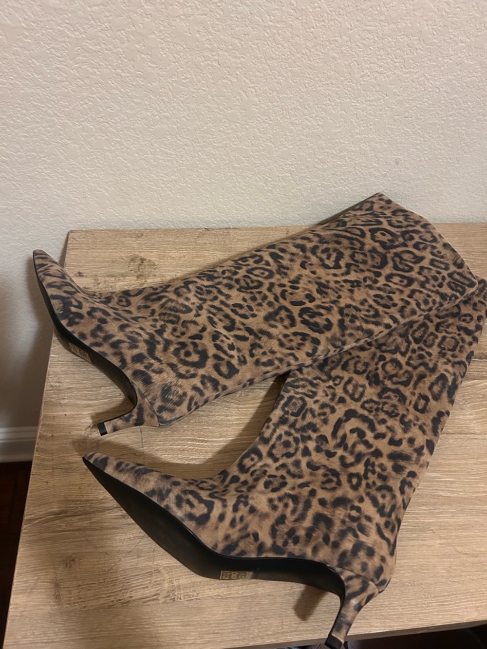 New Free People Leopard Kiki Kitten Heel Boots - Picture 5 of 7